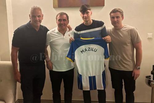 Adrian Mazilu a bătut palma cu Brighton (Sursă foto: farulconstanta.com)