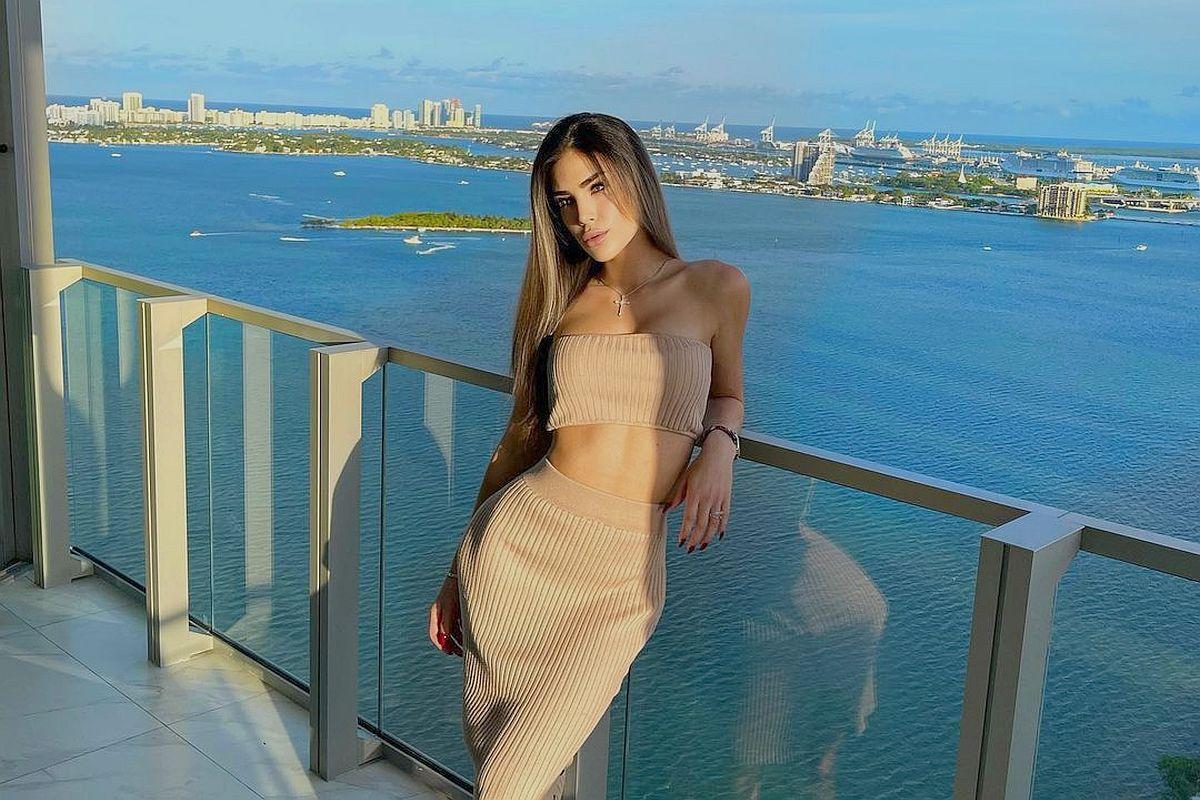 Ioana, unica fiică a lui Ion Țiriac, s-a angajat în Dubai » Cu ce se ocupă tânăra, deși tatăl ei are o avere de 2,1 miliarde de dolari