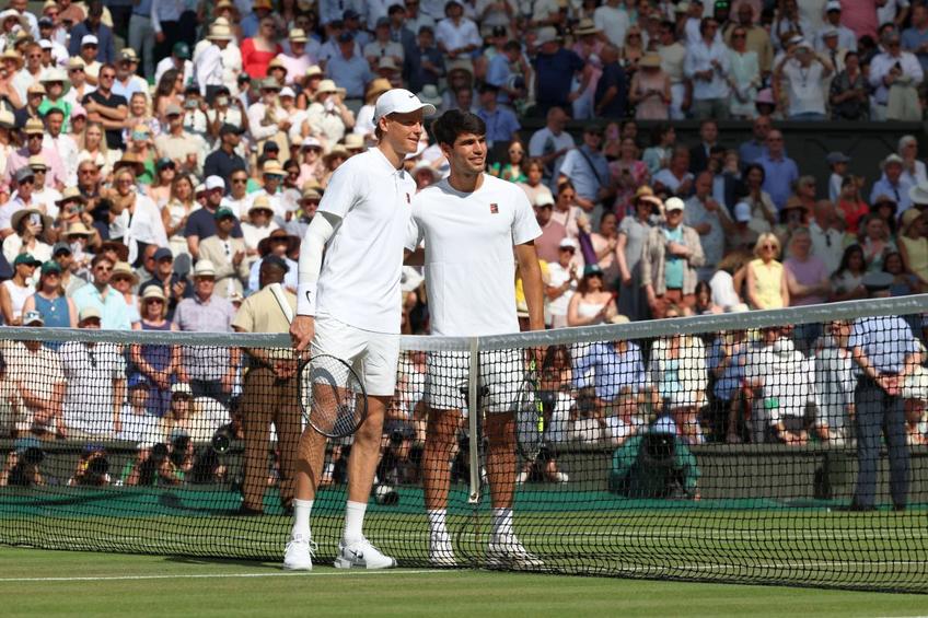 Uluitor! De ce a fost oprită finala de la Wimbledon dintre Jannik Sinner și Carlos Alcaraz