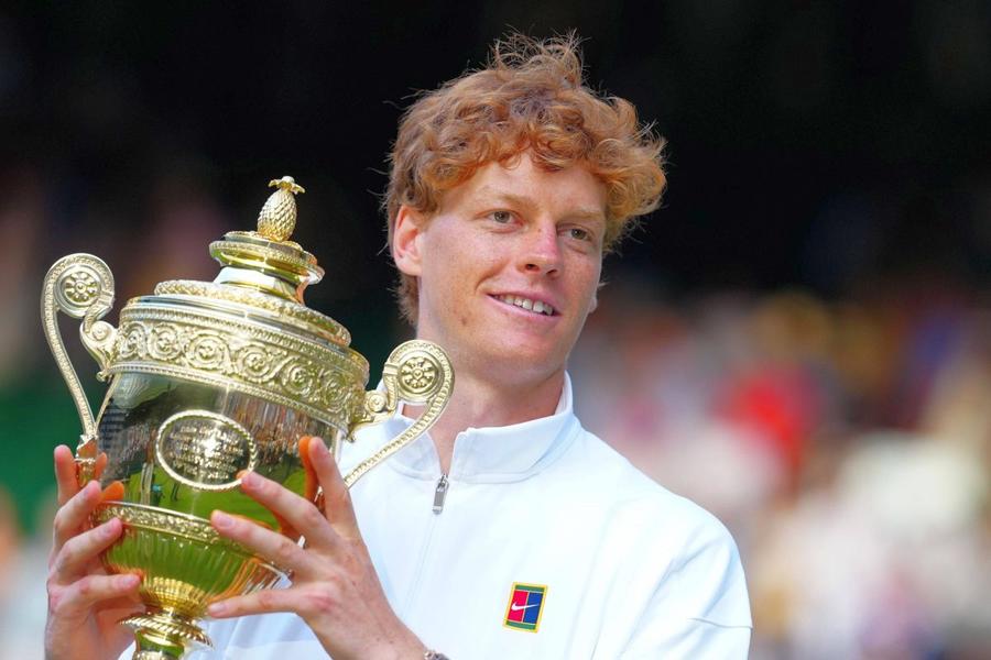 Jannik Sinner, campion la Wimbledon 2025 Foto: Imago Images Ion Țiriac a numit jucătorul care poate bate recordul lui Roger Federer la Wimbledon: „Valorează măcar 100 de milioane € pe an, dublu față de un fotbalist”
