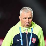 Imagini de la CFR Cluj - Unirea Slobozia, Dan Petrescu (1)