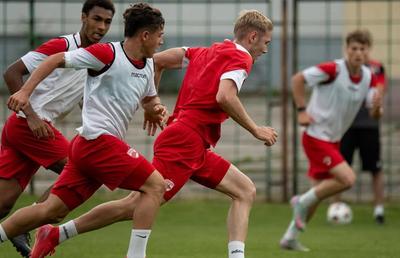 Noul transfer al lui Dinamo a fost la un pas să renunțe la fotbal: „Voiam să mă fac șofer de tir”