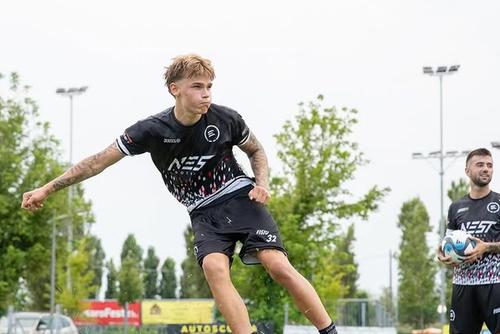 Troy Tomșa (17 ani) va evolua din sezonul viitor în Serie A cu Sassuolo. Foto: Instagram @troytomsa23