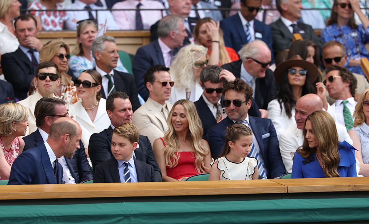 Vedetele s-au înghesuit la finala Wimbledon dintre Sinner și Alcaraz » Prințesa Kate Middleton și-a schimbat ținuta, Hollywood-ul a fost puternic reprezentat