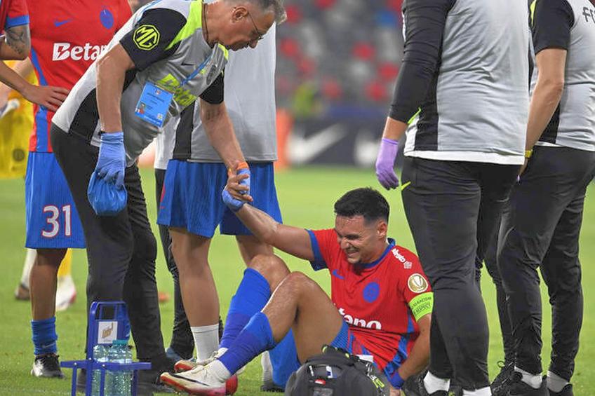Adrian Șut s-a accidentat în FCSB - Hermannstadt. © FOTO: Razvan Pasarica/SPORT PICTURES