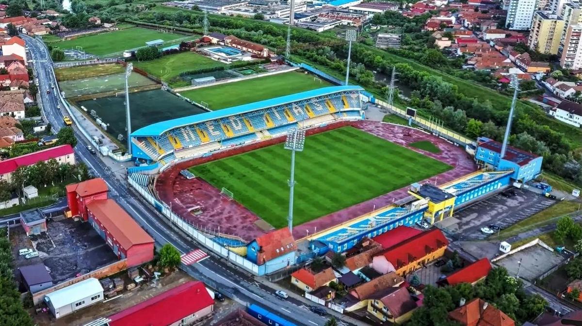 stadion gaz metan medias