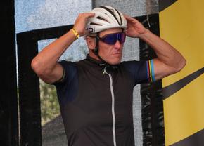 Lance Armstrong, trufaș în fața lui Tadej Pogacar: „El știe că recordul adevărat în Turul Franței nu e de 5 titluri”