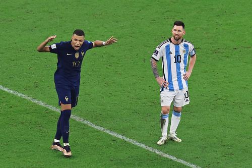 Duelul Messi- Mbappe s-ar putea repeta în finala Mondialului, ca în urmă cu 4 ani