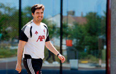 Andoni Iraola anunță schimbări majore la Liverpool în prima sa conferință: „Vom face lucrurile diferit”