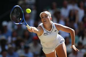 Poveste incredibilă din spatele noii campioane de la Wimbledon! Tatăl aduna fier vechi ca să-i plătească tenisul: „Am ajuns fără bani pentru visul ei”