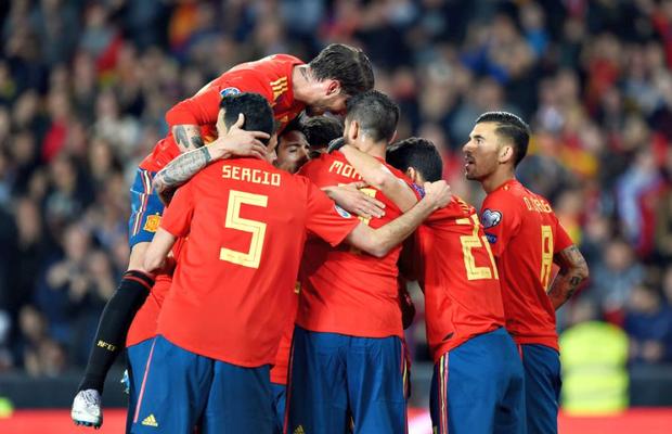 ATLETICO MADRID // Diego Simeone dă 55 de milioane pentru Rodrigo de la Valencia!