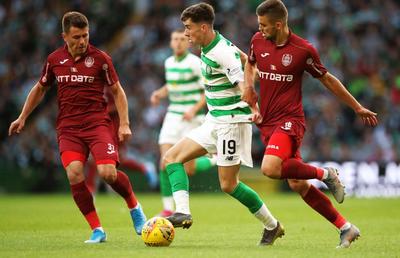 CELTIC - CFR CLUJ // VIDEO Dan Petrescu „l-a ascultat” pe Mulțescu » Schimbarea de la pauză, sugerată la GSP Live: „Trebuie înlocuit imediat!”