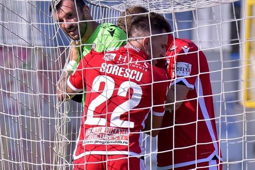 Dinamo trece în continuare prin momente complicate în plan financiar