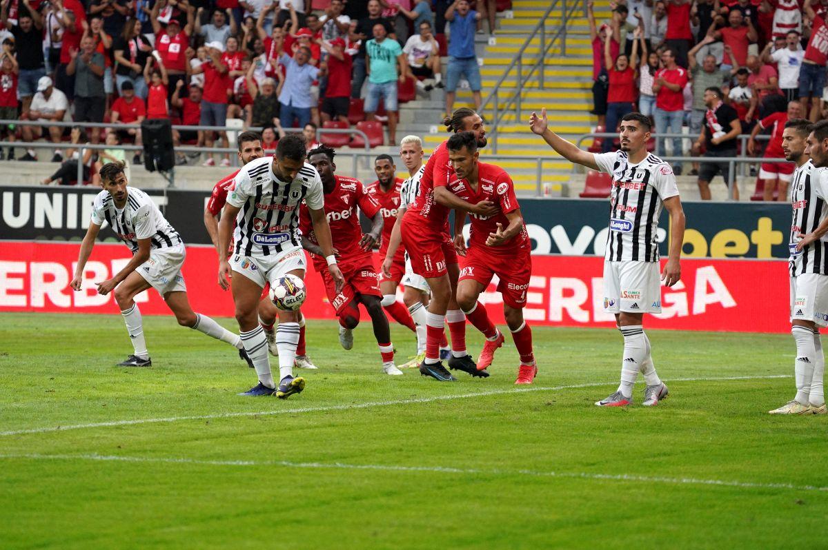 FOTO UTA Arad - U Cluj 13.08.2022