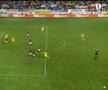 FOTO Petrolul - Rapid, Moldovan a scăpat mingea în poartă 13.08.2022