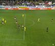 FOTO Petrolul - Rapid, Moldovan a scăpat mingea în poartă 13.08.2022