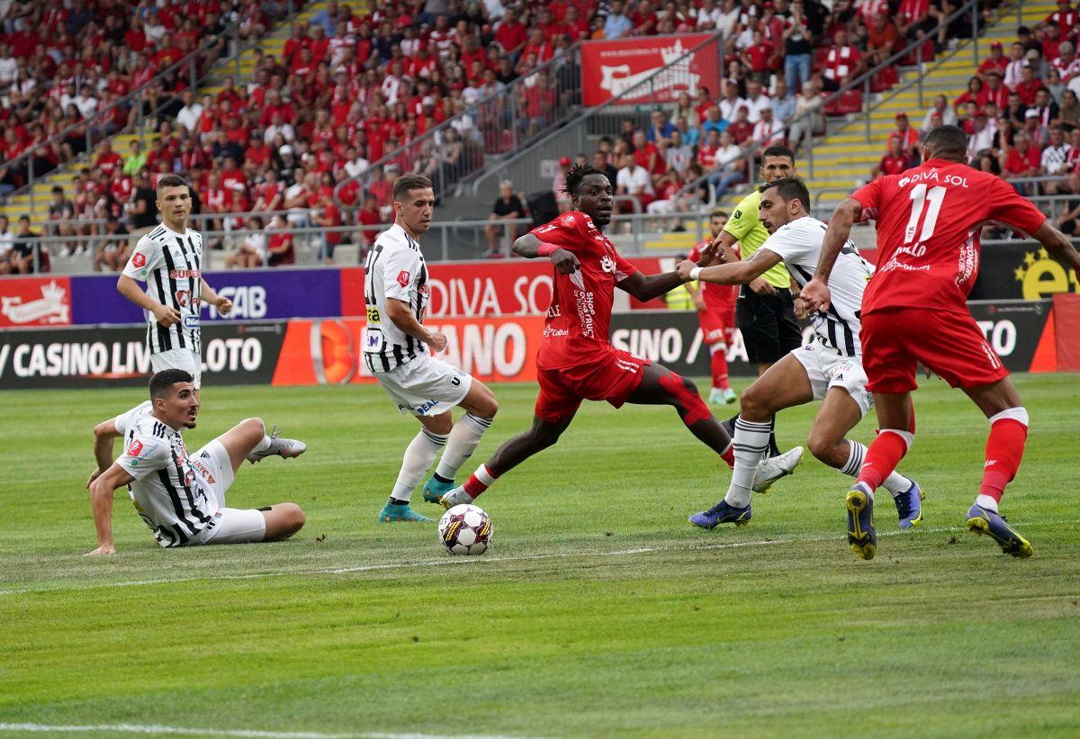 FOTO UTA Arad - U Cluj 13.08.2022