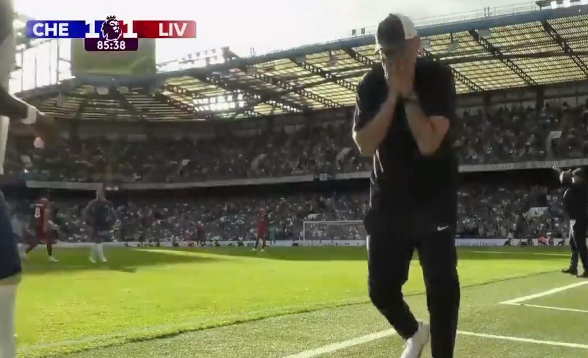 Klopp a căzut în genunchi » Imaginile serii în Chelsea - Liverpool