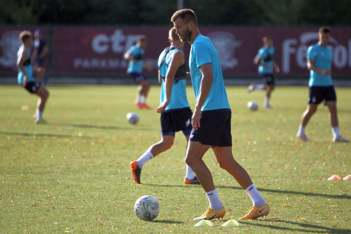 Dinamo Kiev s-a pregătit la baza Rapidului înainte de meciul cu Aris Salonic, din Giulești