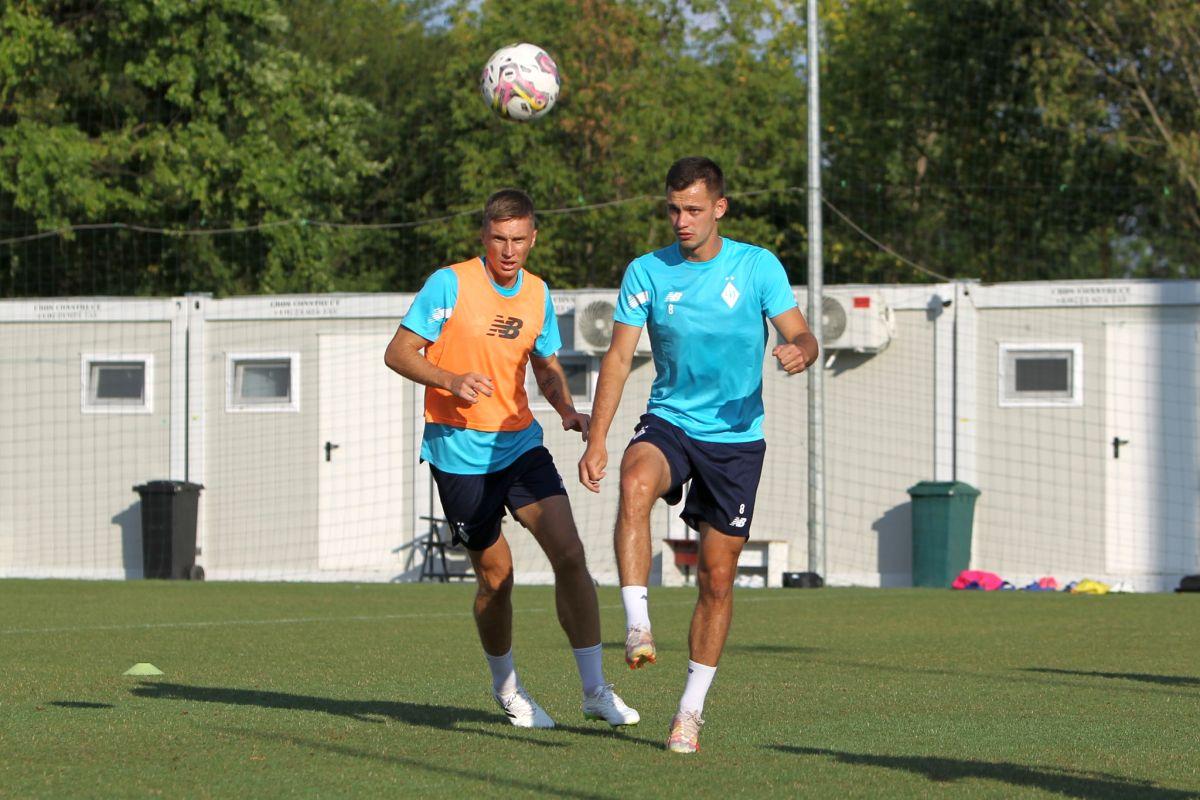 Dinamo Kiev s-a pregătit la baza Rapidului înainte de meciul cu Aris Salonic, din Giulești