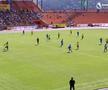 Salvat de arbitri după o gafă de tot râsul în Liga 2