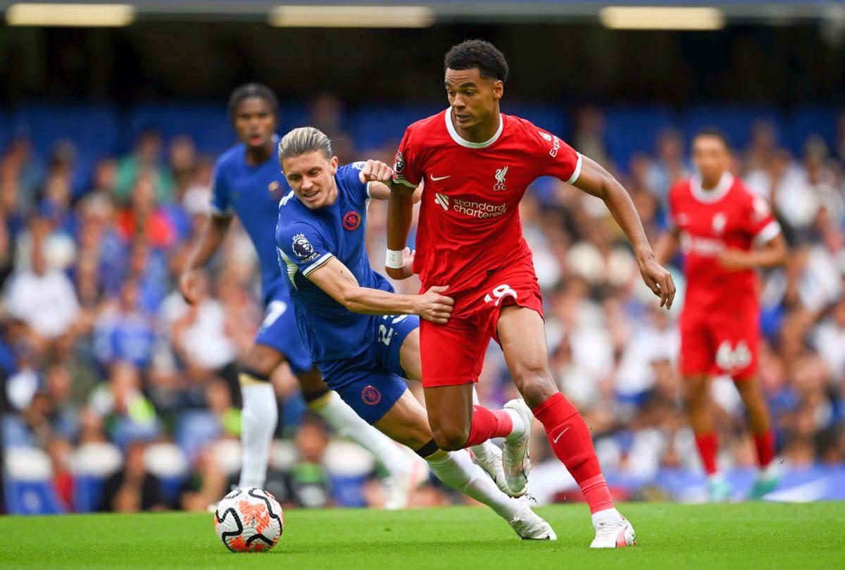 Chelsea - Liverpool, capul de afiș al primei etape din Premier League