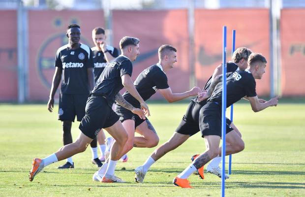 Vești mari pentru FCSB » Doi oameni noi la antrenamentul înainte de meciul cu Sparta Praga