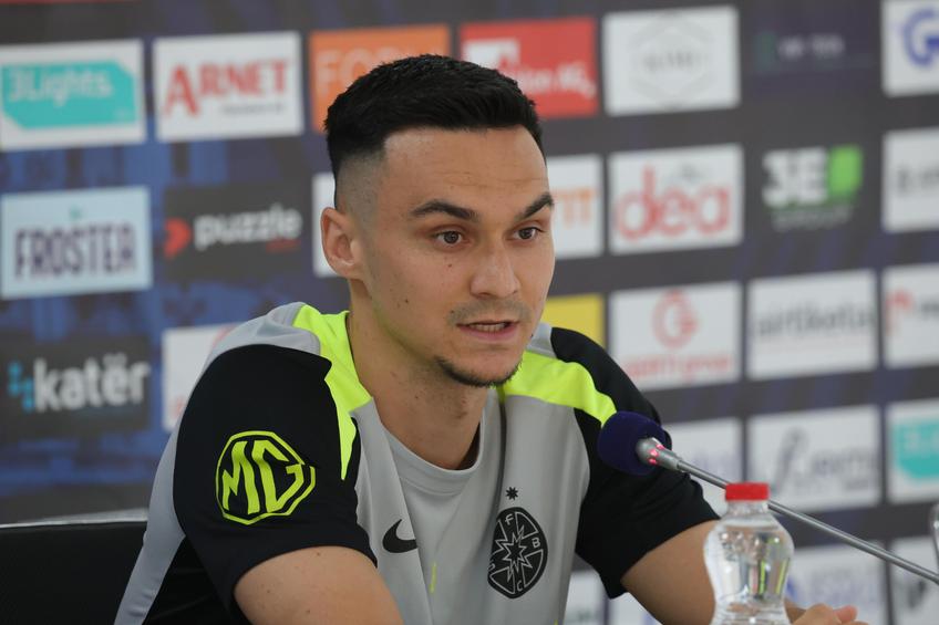 Adrian Șut // FOTO: Ionuț Iordache (GSP)