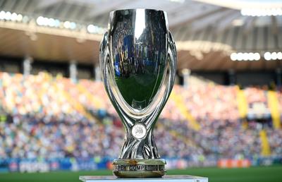 Copii ai refugiaților vor participa la Supercupa Europei » Ce a pregătit UEFA pentru PSG - Tottenham