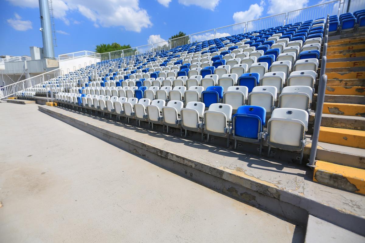 Stadionul Fadil Vokrri din Priştina