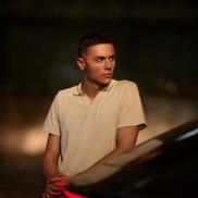 David Popovici a încheiat un parteneriat cu Porsche