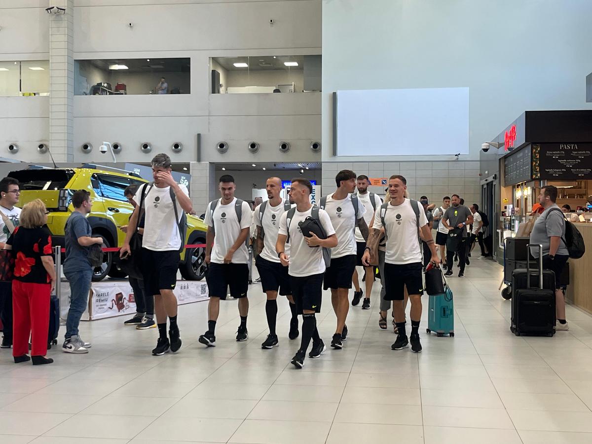 FCSB a plecat în Kosovo pentru returul cu Drita fără titularul incontestabil! Lotul campioanei