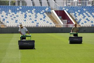 Ilustrată de pe stadionul din Priștina înainte de Drita - FCSB: gazonul e «brici», tribunele sunt departe de teren!