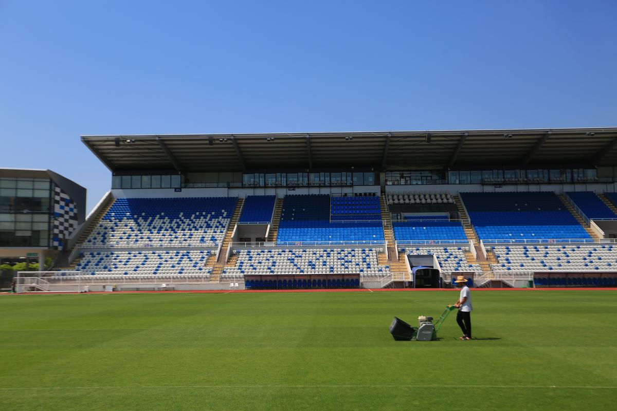 Stadionul Fadil Vokrri din Priştina