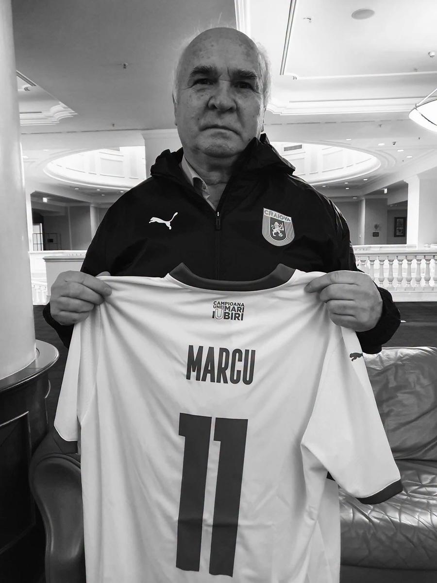 Dumitru „Mitică” Marcu a murit la 76 de ani // foto: facebook @Universitatea Craiova A murit Dumitru „Mitică” Marcu, fostul jucător de la Universitatea Craiova și Steaua » A luat două titluri cu oltenii și a marcat pentru România în cel mai categoric succes al naționalei