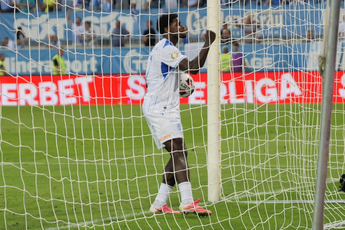 CALIFICARE! Universitatea Craiova a întors-o pe KuPS și salvează onoarea României » Va fi sigur într-o grupă: adversara din play-off