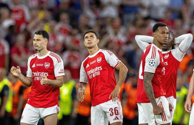 Arsenal a primit o ofertă record din Turcia