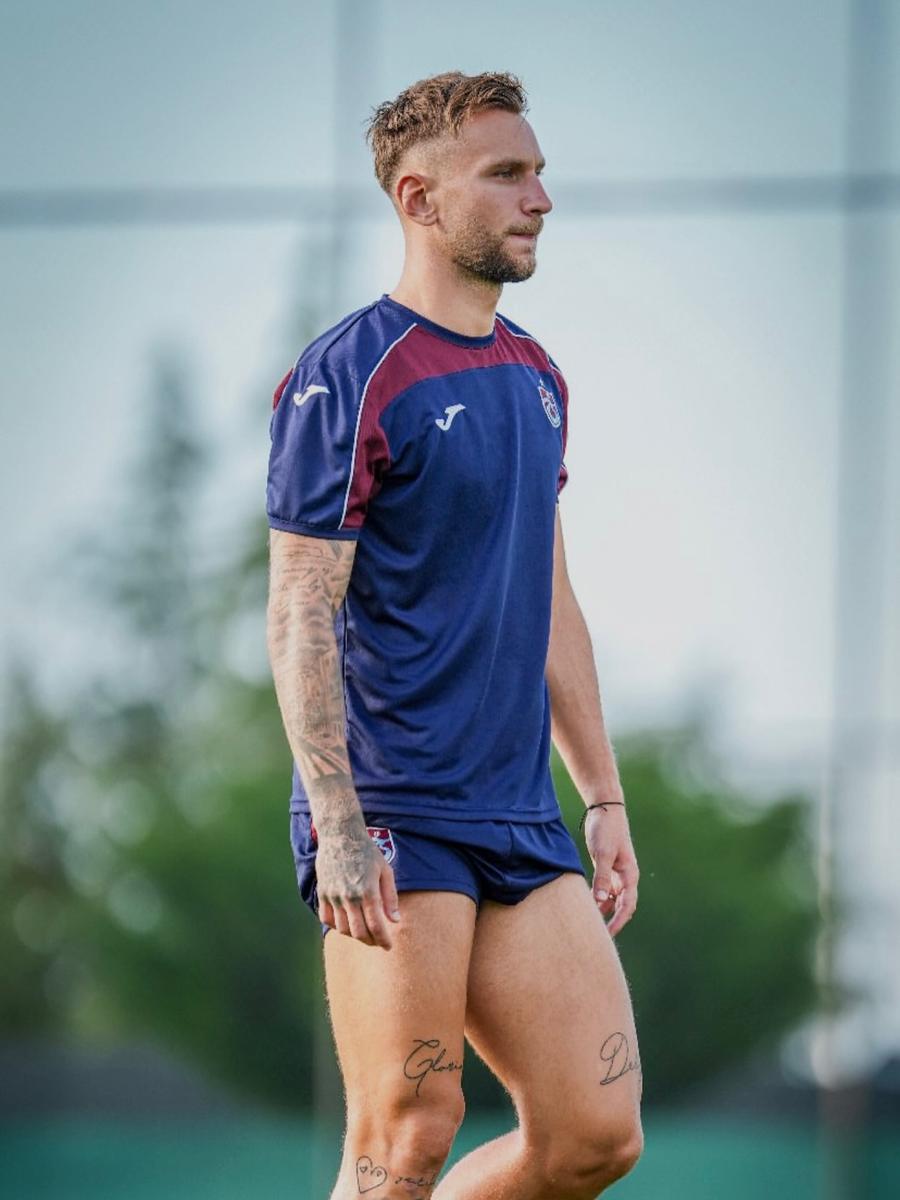Denis Drăguș, înainte de startul noului sezon din Turcia // foto: instagram @denisdragus7 Denis Drăguș, propus la nou-promovata din Turcia! Răspunsul a venit pe loc