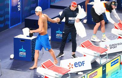 David Popovici, amuzant după calificarea în finală la 200 m liber: „Sunt obișnuit cu 4! Ce ordine, mă, cum sunt astea inversate?”