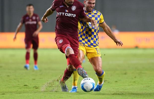 CFR CLUJ // Vinicius se simte dat la o parte: „Vreau o explicație!”