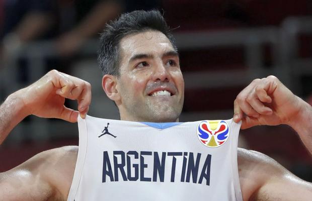VIDEO+FOTO Spania și Argentina se vor înfrunta în finala Campionatului Mondial de baschet » Veteranul Luis Scola a scris istorie în China