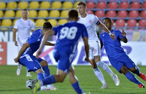 FC VOLUNTARI - FCSB 2-1. Jucătorii lui Toni Petrea, puși la colț: „Omul meciului a fost Eric, care e aproape la fel de gras ca mine”