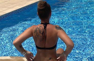 GALERIE FOTO Anamaria Prodan, fotografii provocatoare » Cum a apărut patroana lui Hermannstadt la piscină
