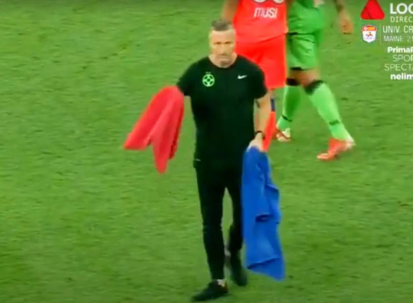 Mihai Stoica, managerul general al celor de la FCSB, a sărbătorit cu o ironie umilința aplicată rivalei Dinamo, scor 6-0.  / FOTO: Captură @Look Sport