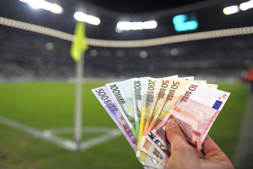 Manchester United primește cel mai mult de la sponsorul principal, alături de Real Madrid // Foto: Imago
