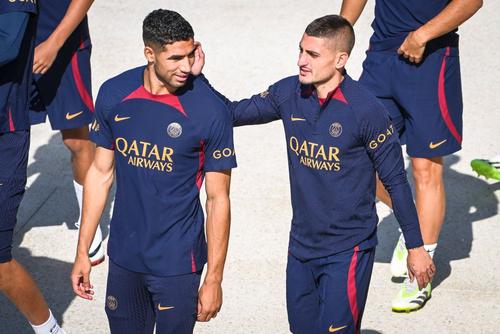 Marco Verratti (dreapta) e primul mare fotbalist care merge în Qatar // Foto: Imago
