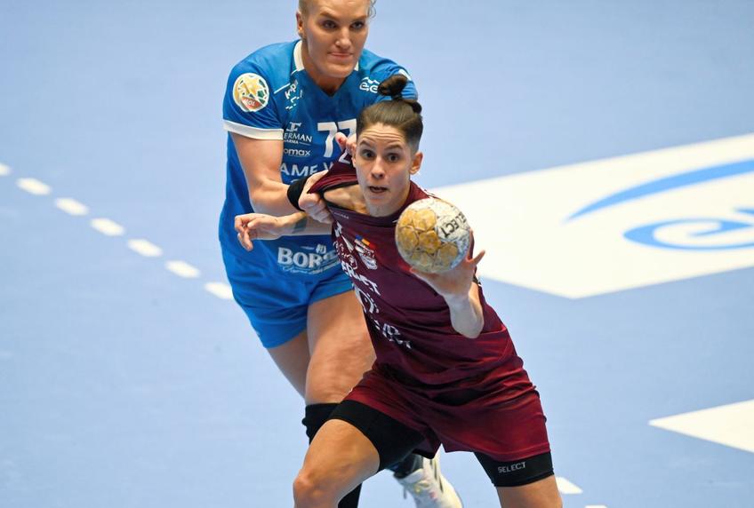 CSM București a învins-o pe Rapid, scor 25-21, în derby-ul rundei cu numărul trei din Liga Florilor.