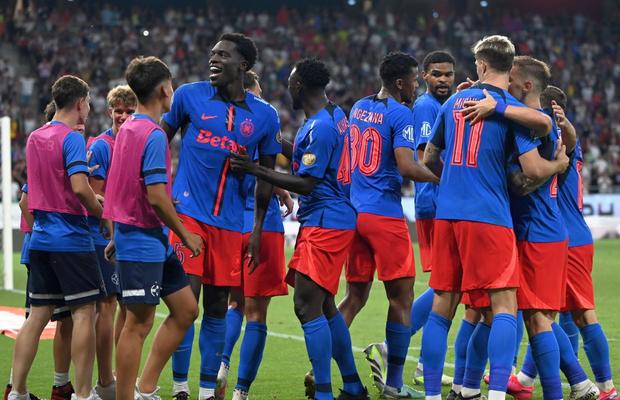 Jucătorul de la FCSB s-a declarat fan United înainte de meciul direct: „Doar la Manchester mă gândesc”