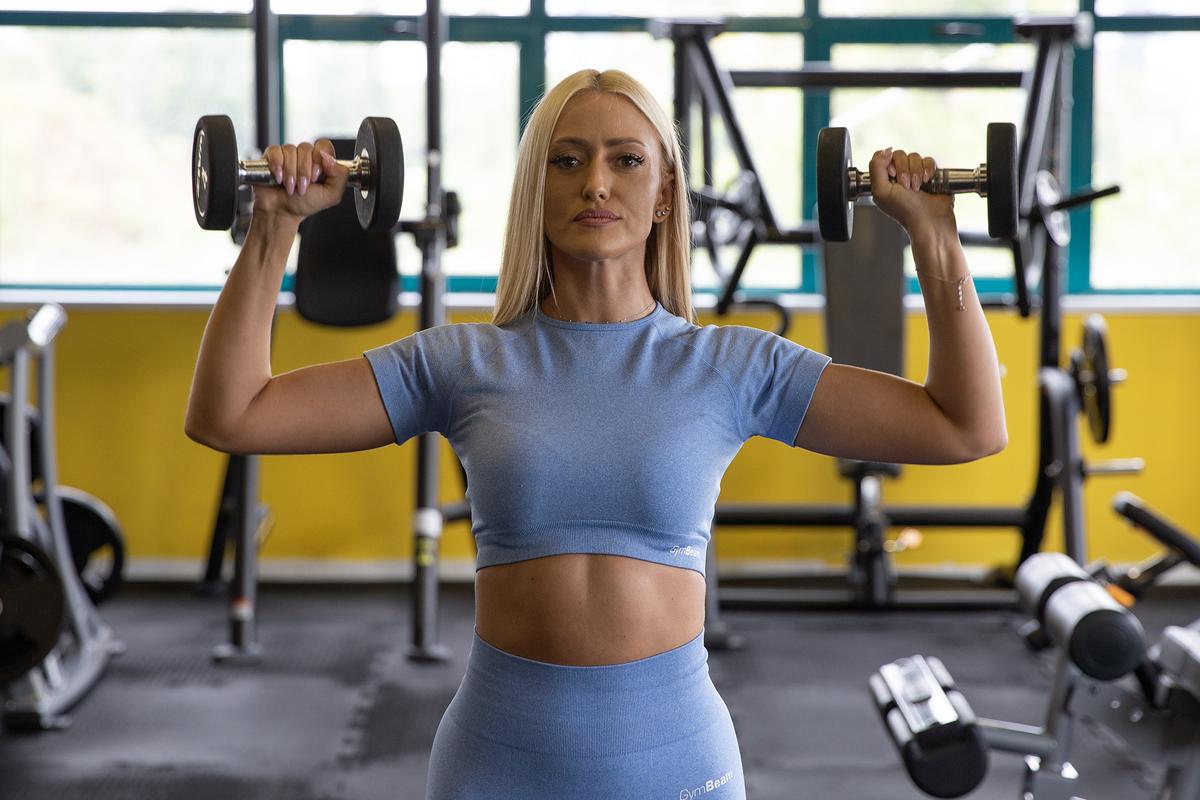 A fugit de Mondial și a încins atmosfera pe insula milionarilor! Iuliana Pepene, escapadă în Mykonos: „Tu ești campioana”