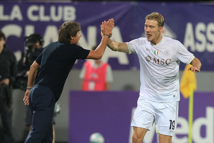 Șoc pentru Conte: ratează și derby-ul cu Interul lui Chivu » Cât mai stă pe bară Romelu Lukaku